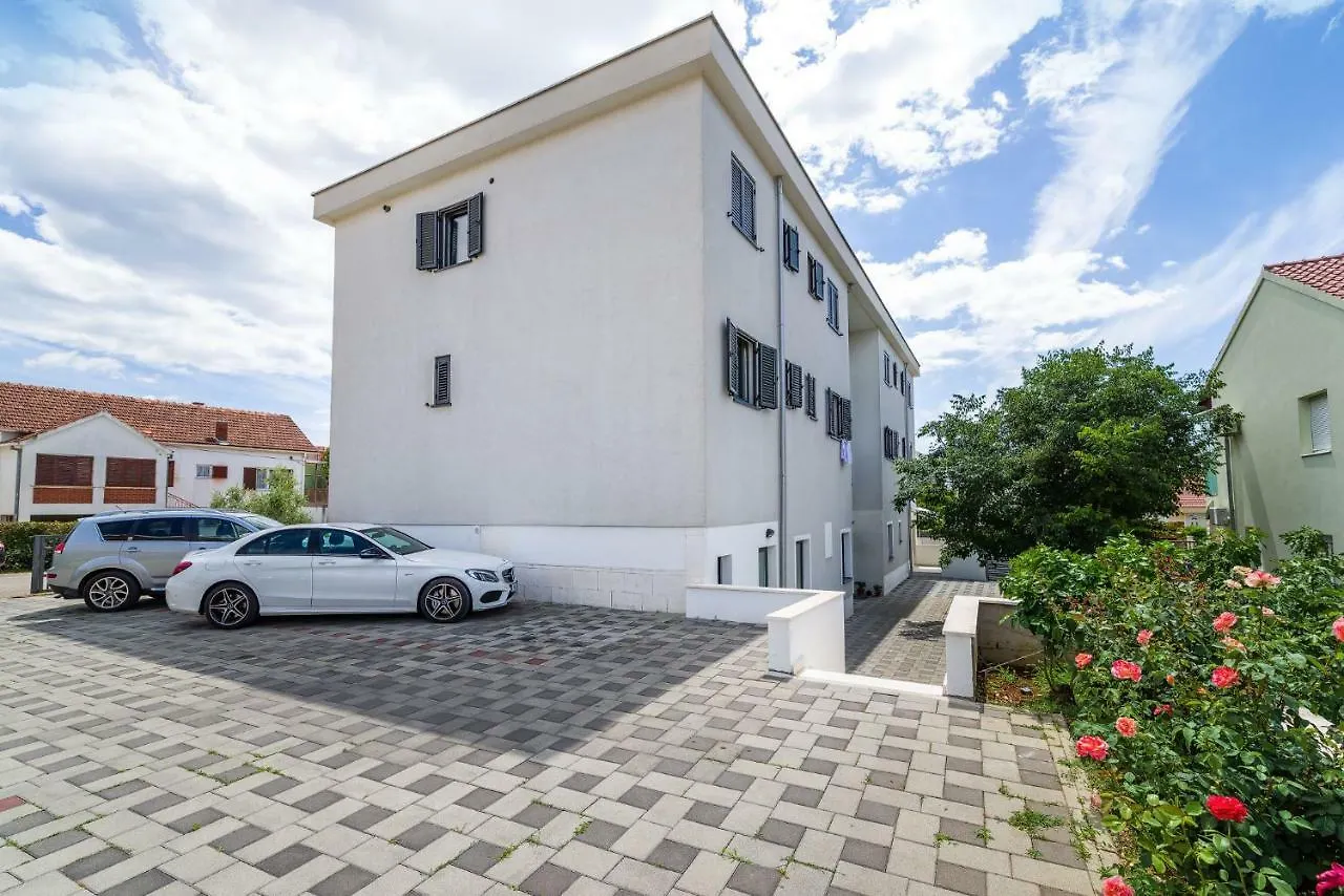 Διαμέρισμα Villa Topesa Ζαντάρ